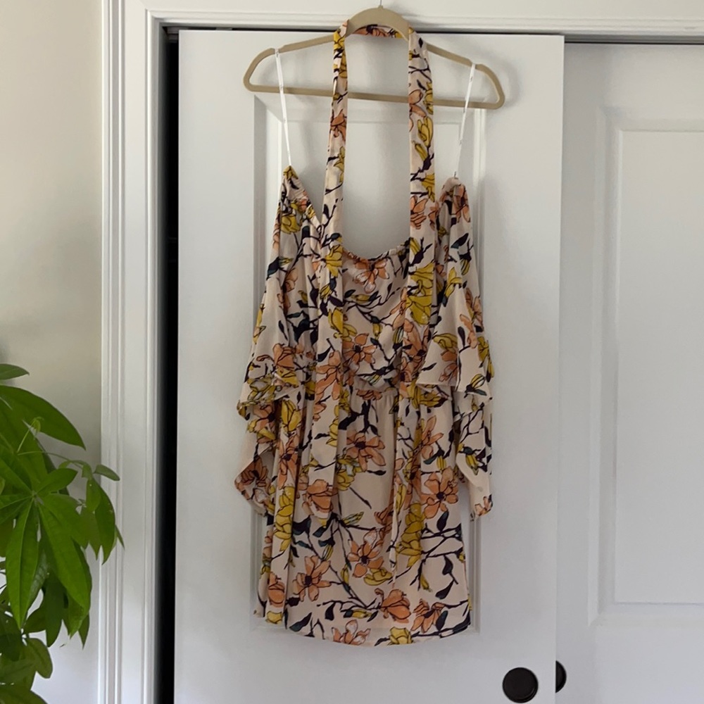 Worn once, Lulus strapless dress